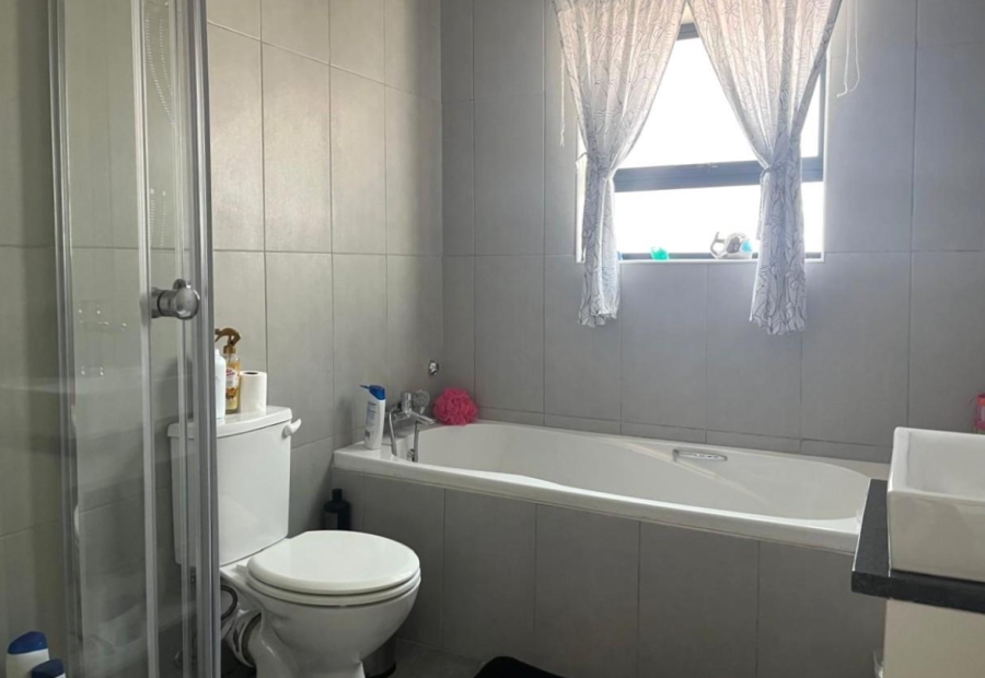 3 Bedroom Property for Sale in Mossel Bay Central Western Cape